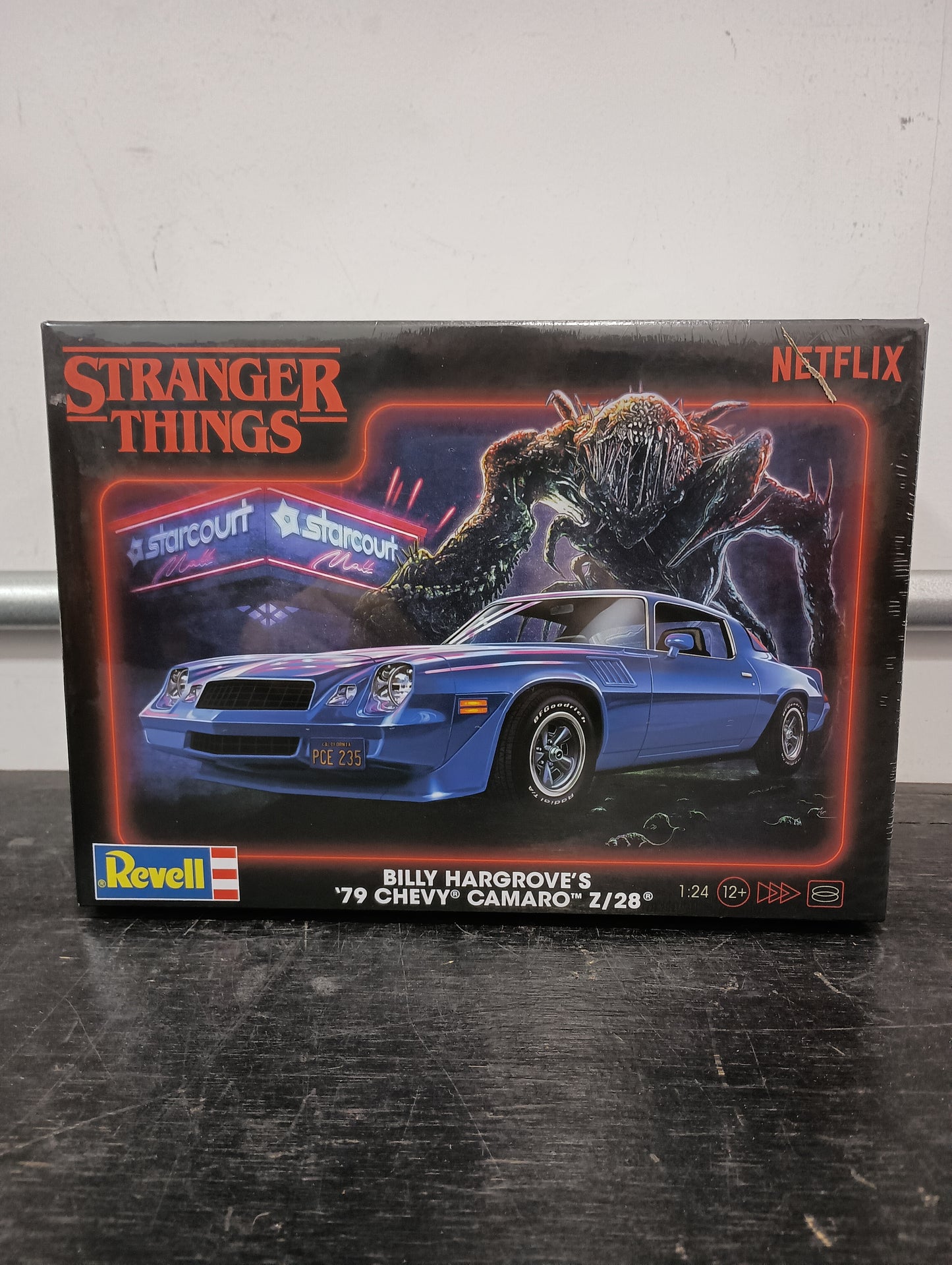 REVELL 79 Camaro Stranger Things